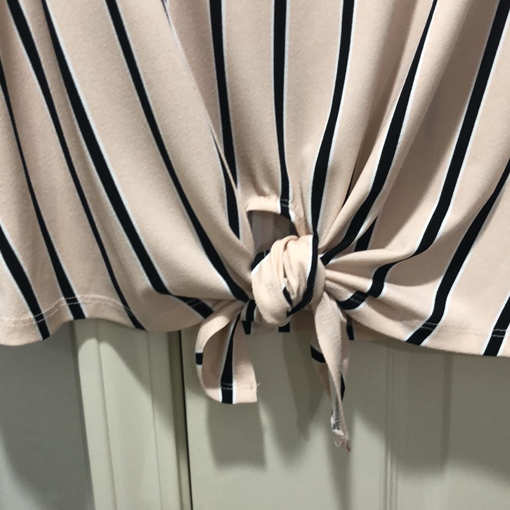Adrianna Papell blush pink summer top - Picture 3 of 5